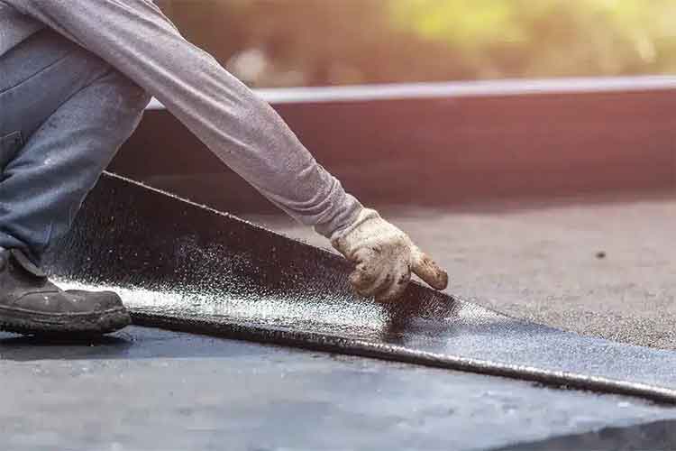 Réfection d'étanchéité bitumineuse sur toit-terrasse en Corse